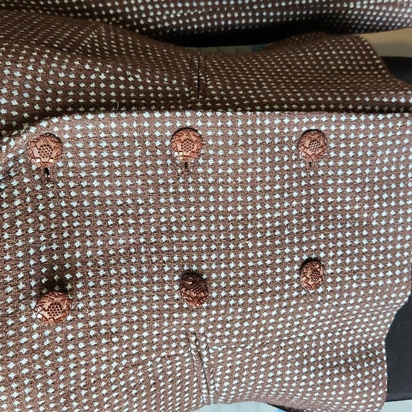 Vintage Liz Claiborne Brown Textured Double-Breasted Blazer - Picture 4 of 15